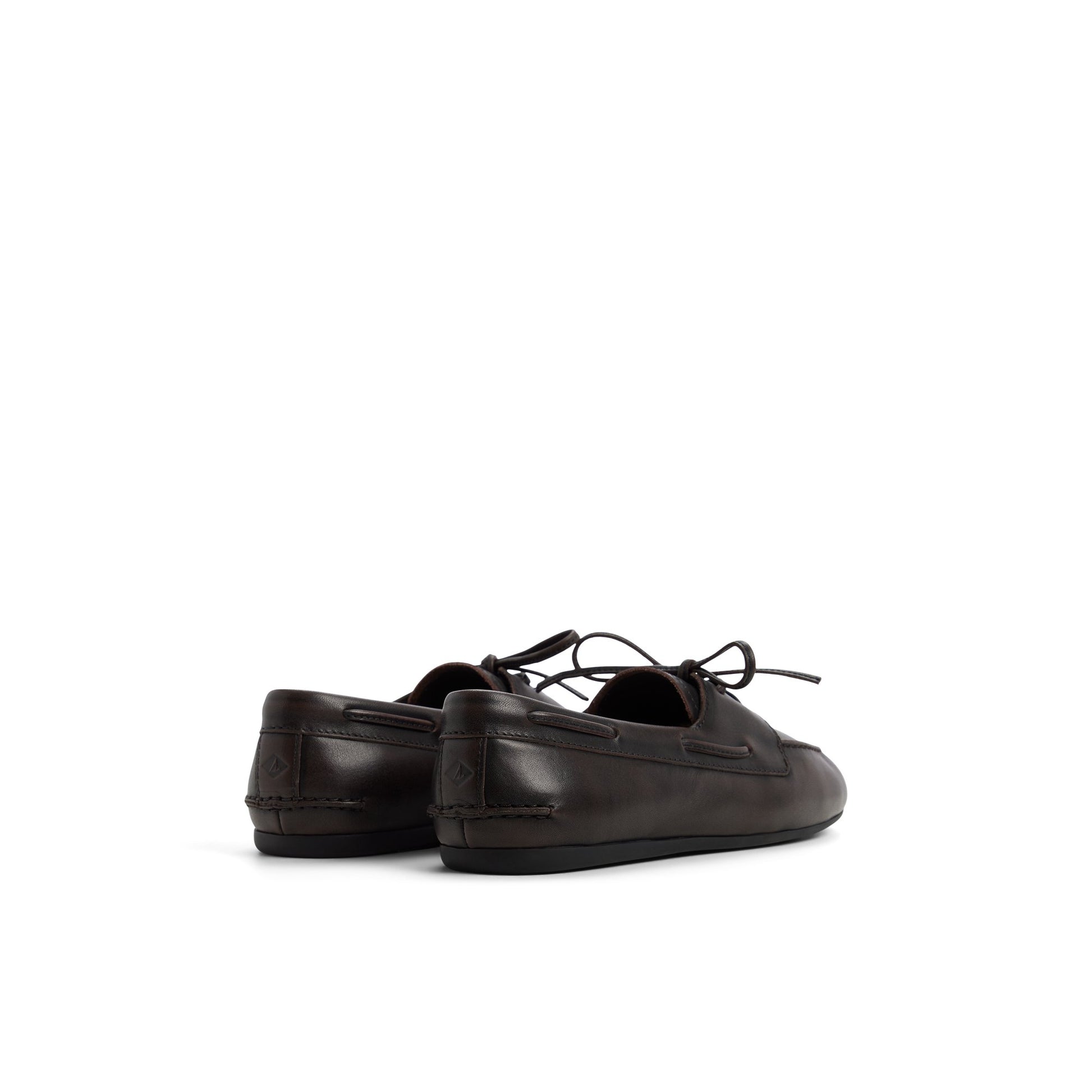 Support produit pour Sperry x Aritzia Slim Boat Shoe