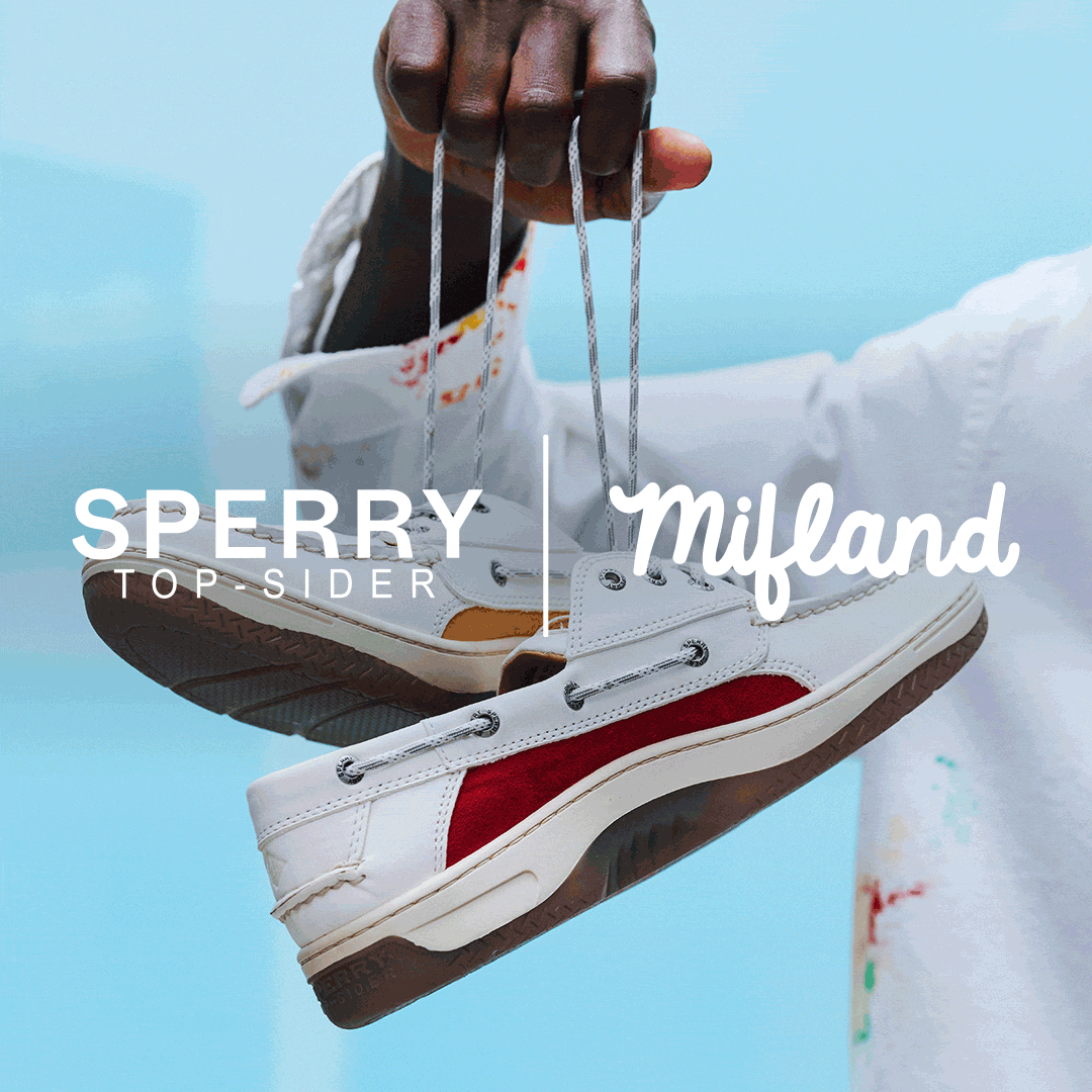 Campagne de collaboration Sperry x Mifland mettant en scène un mannequin dans un atelier éclaboussé de peinture portant les chaussures bateau Billfish et 3-Eye Mini Lug, présentées dans plusieurs looks stylisés.