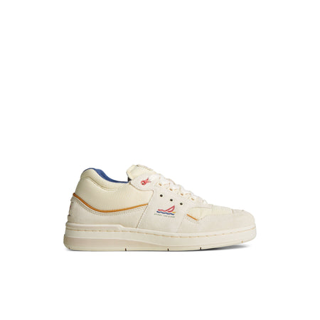 US12 Sneaker