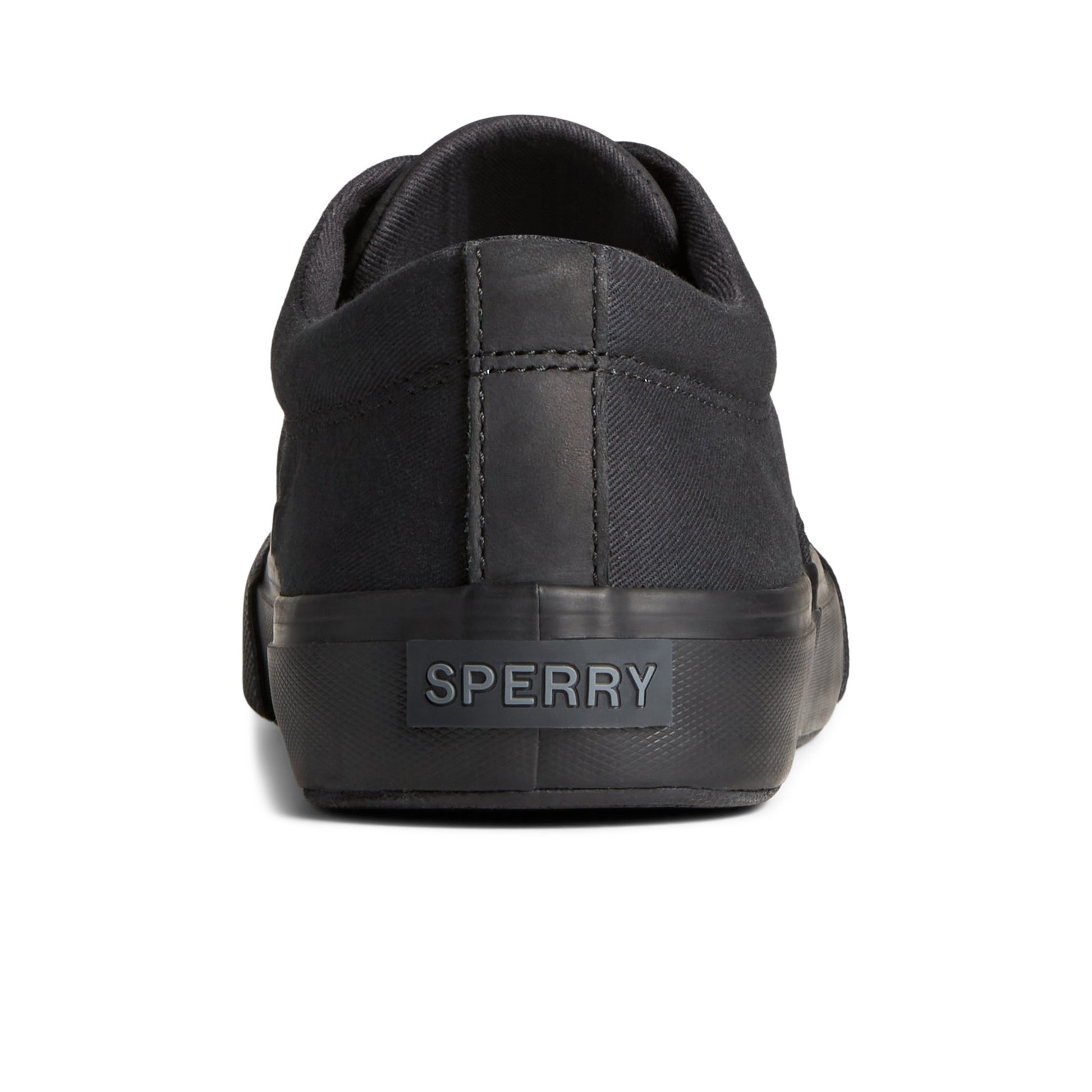 Support produit pour Baskets SeaCycled™ Striper II CVO