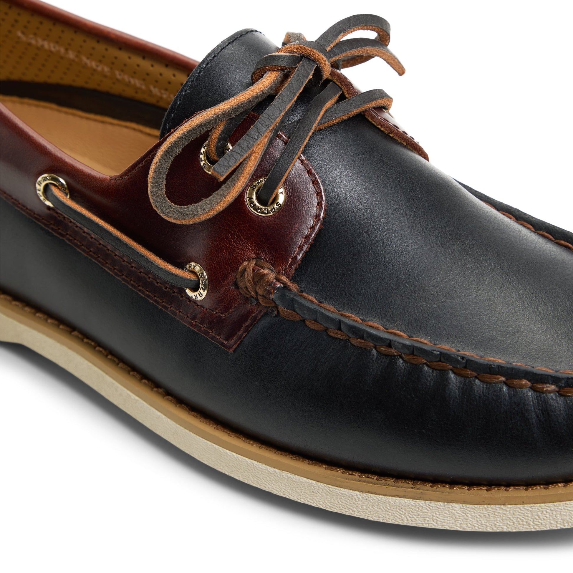 Support produit pour Chaussure bateau Gold Cup™ Authentic Original™ à 2 œillets