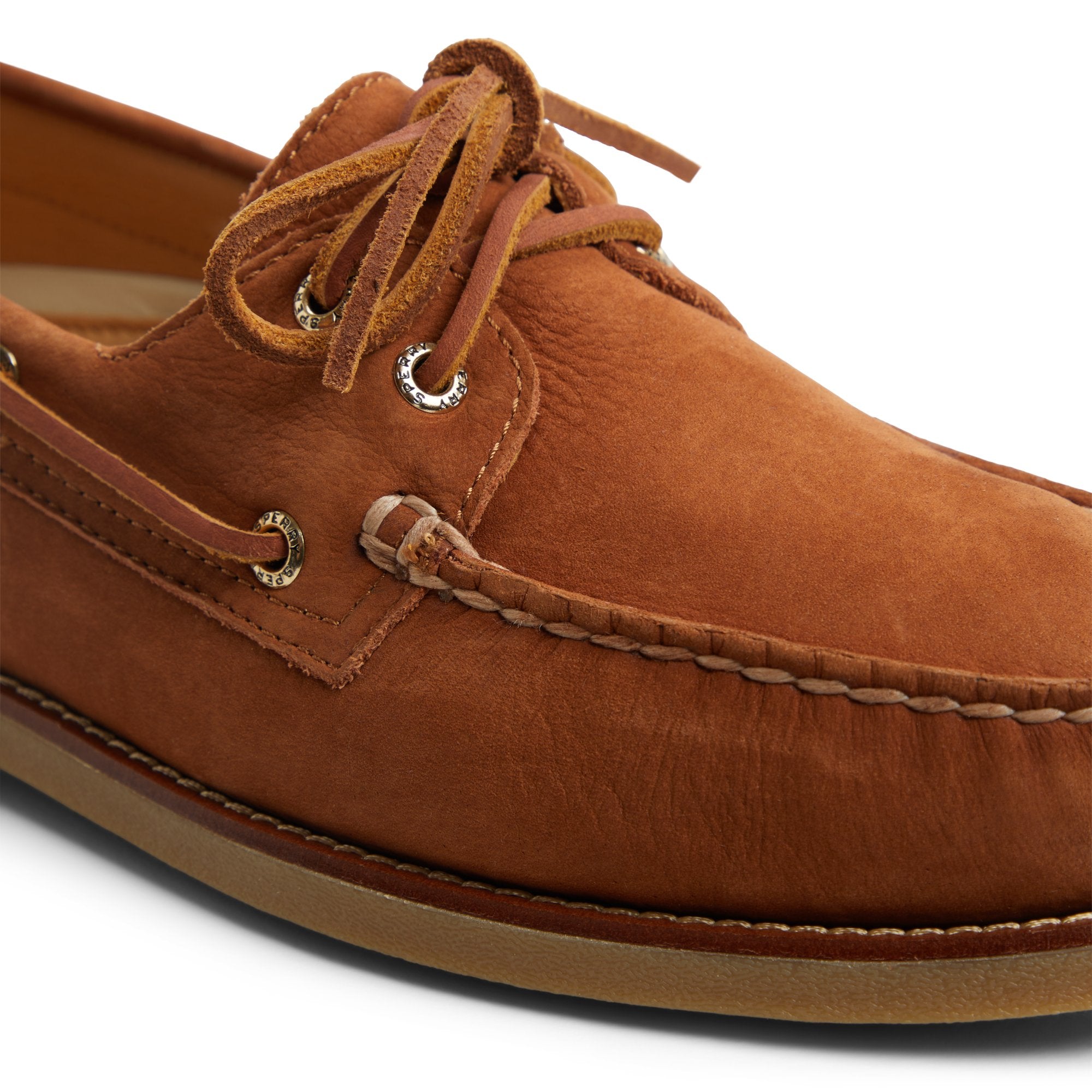 Gold Authentic Original™ 2-Eye Lite Boat Shoe Light Brown Men's Leather |  Sperry