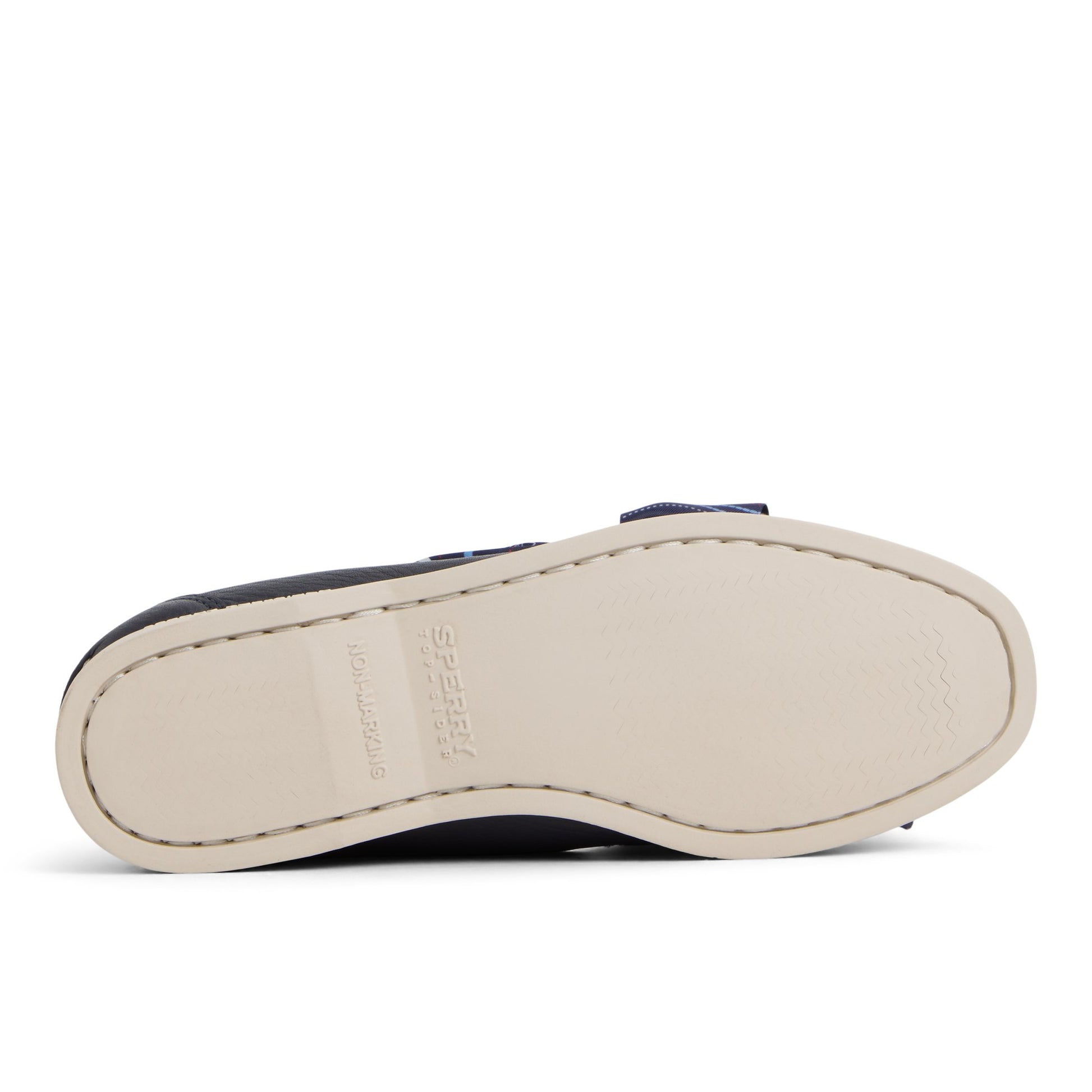 Close-up of the Navy Authentic Original™ 1 Eye Boat Shoe Boat Shoe