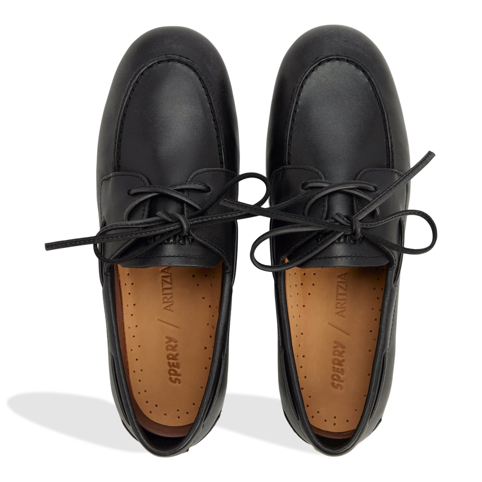 Support produit pour Sperry x Aritzia Slim Boat Shoe