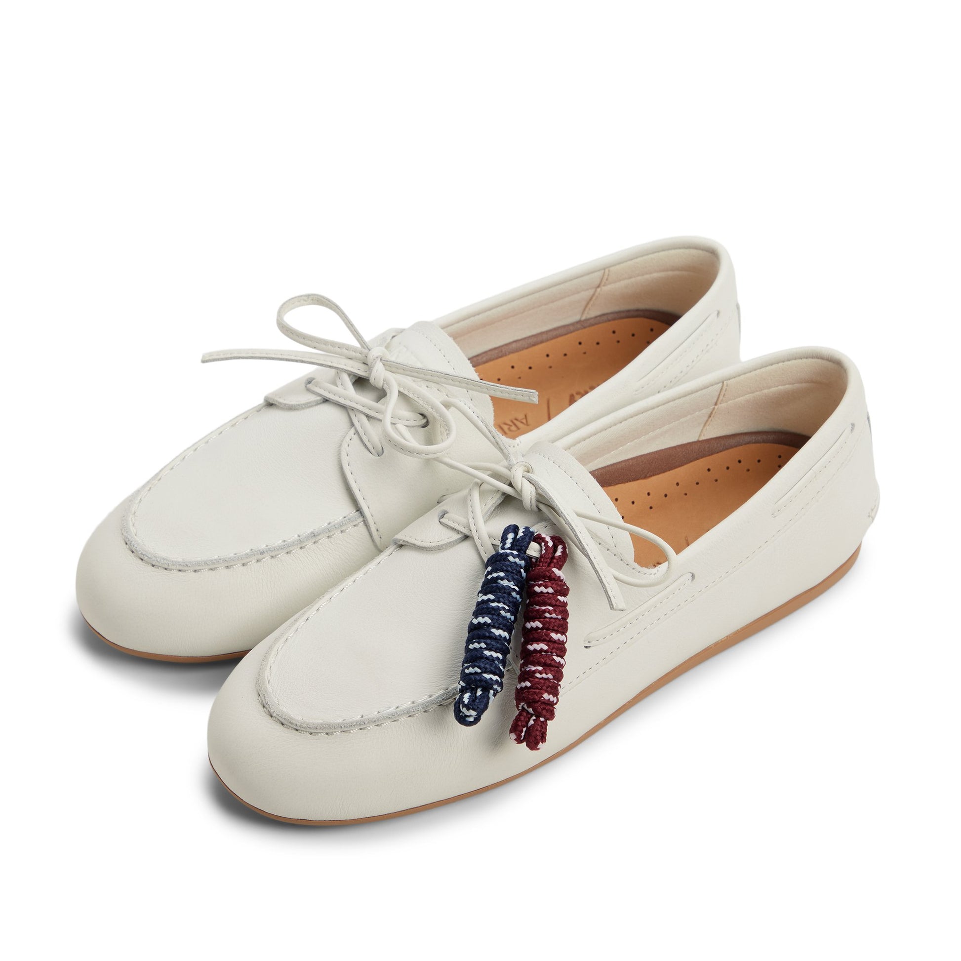 View of Ivory Sperry x Aritzia Slim Boat Shoe Boat Shoe's sole