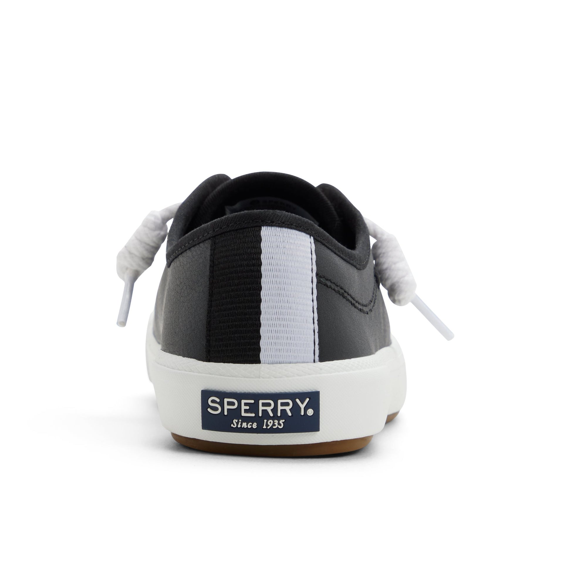 Three-quarter angle of Black Pierwave 2 Lace to Toe Sneaker 's front side