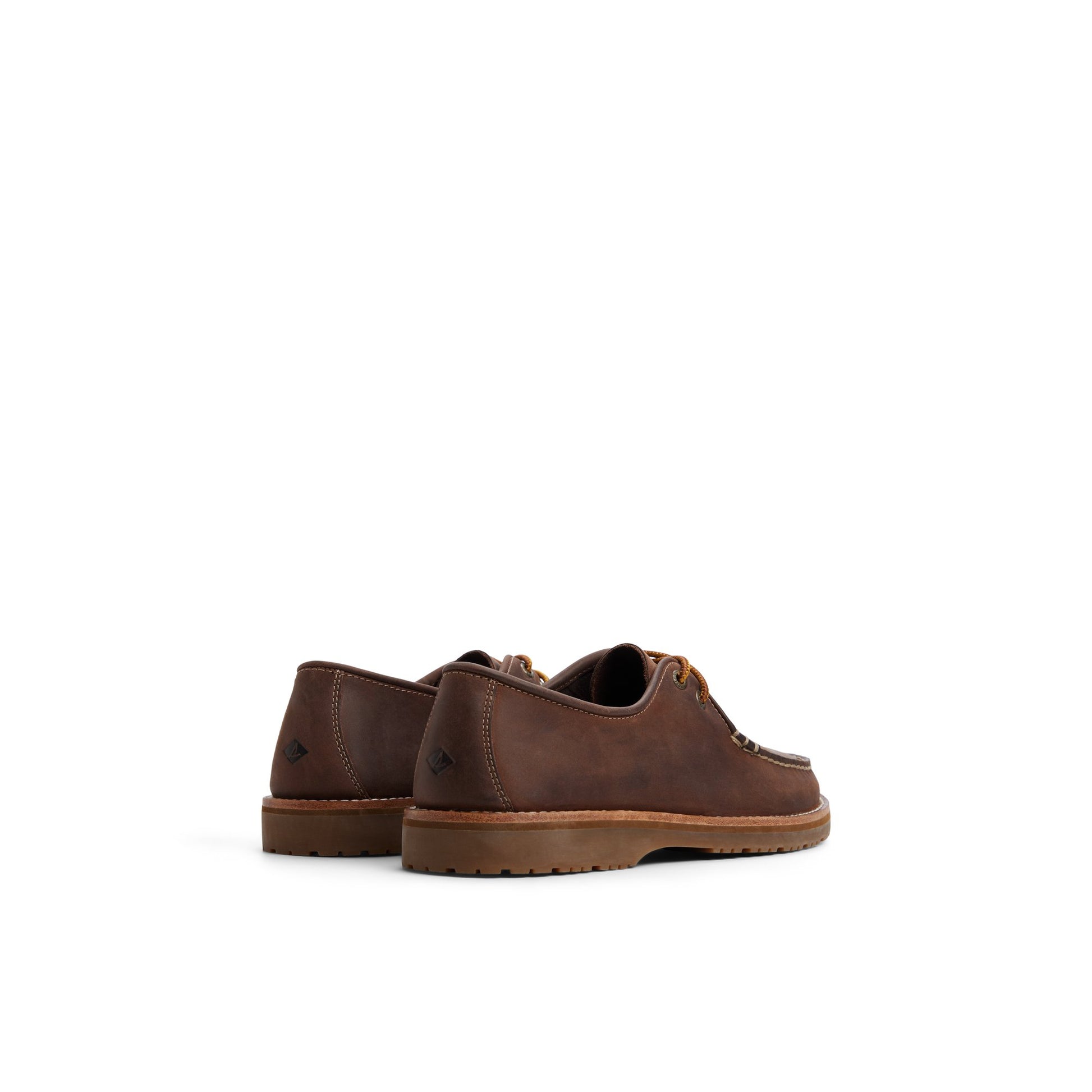 Three-quarter angle of Royal brown Authentic Original™ Mini Lug Captain's Oxford Captain's Oxford's front side