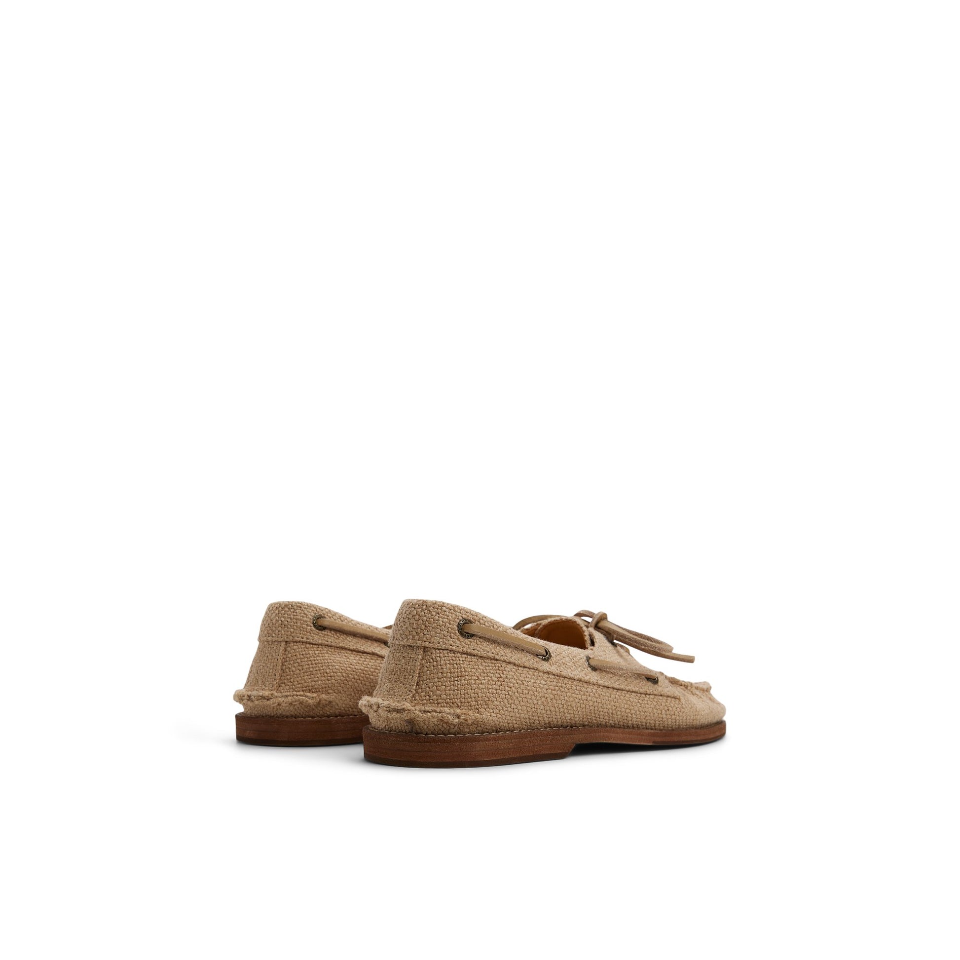 Angle de trois quarts de la face avant de Sable Sperry x Colbo Authentic Original™ 2-Eye Boat Shoe